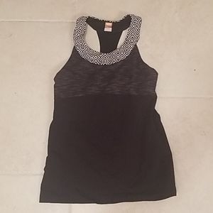 Lucy tank with built in bra 🖤